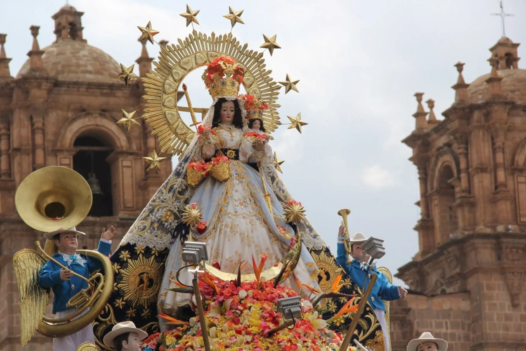 Arte y tradición en la fiesta de la Candelaria 1 Arte y tradición en la fiesta de la Candelaria