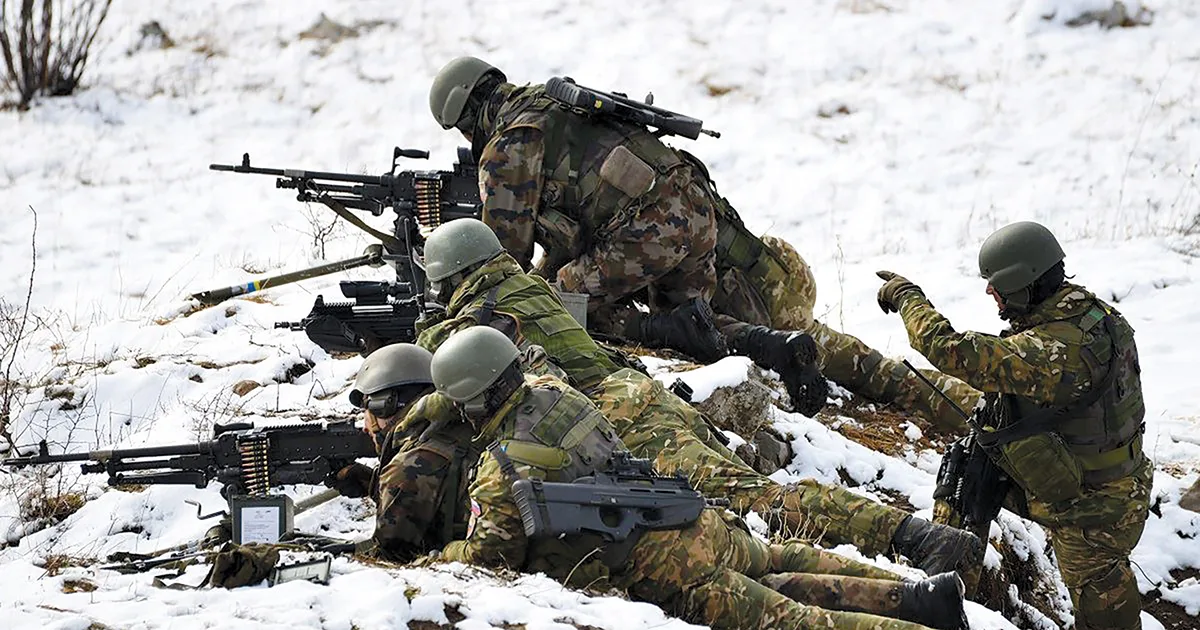 La evolución de las tácticas militares en tierra mexicana 1 La evolución de las tácticas militares en tierra mexicana