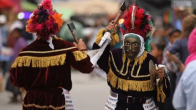 La historia de las Danzas Prehispánicas 9 La historia de las Danzas Prehispánicas