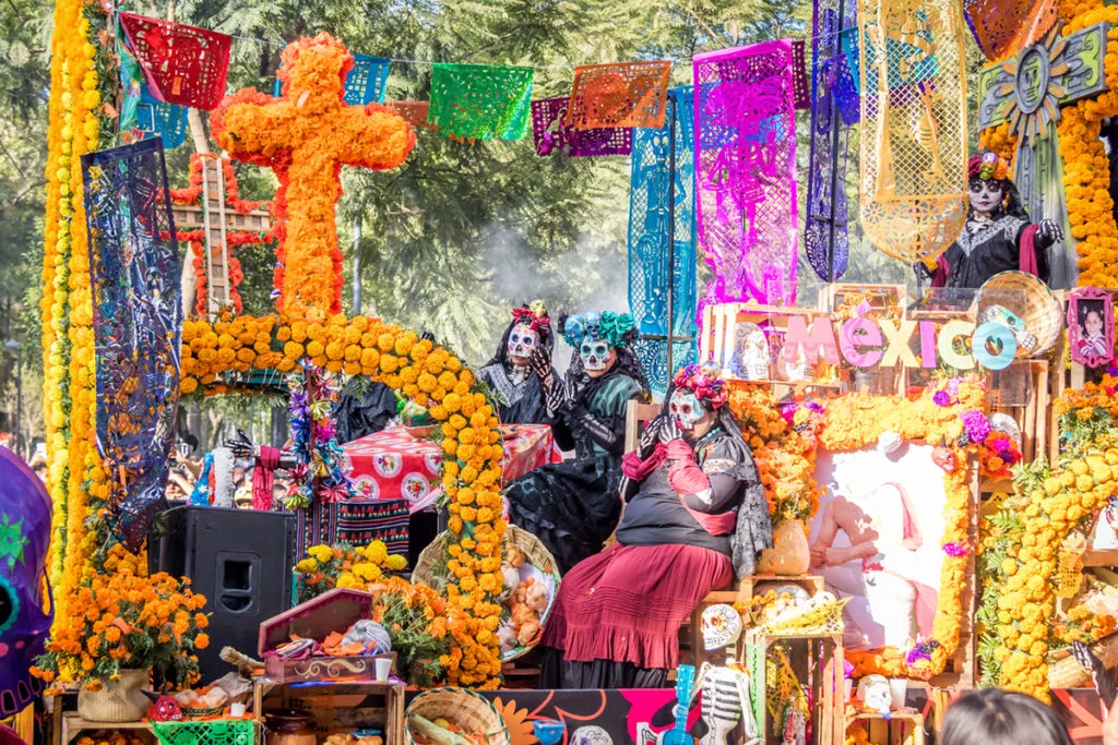 Las festividades religiosas más importantes de México 1 Las festividades religiosas más importantes de México