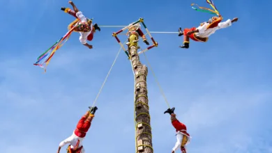 Tradiciones de los Voladores de Papantla 8 Tradiciones de los Voladores de Papantla